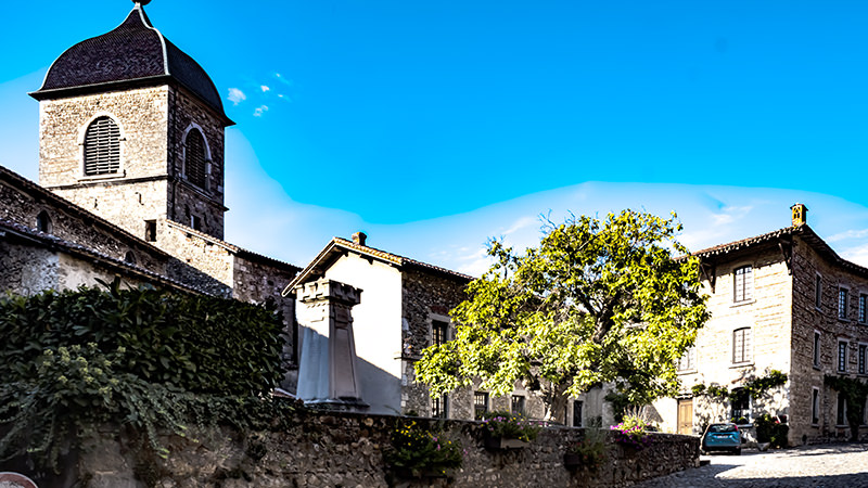 Strassenszene Pérouges