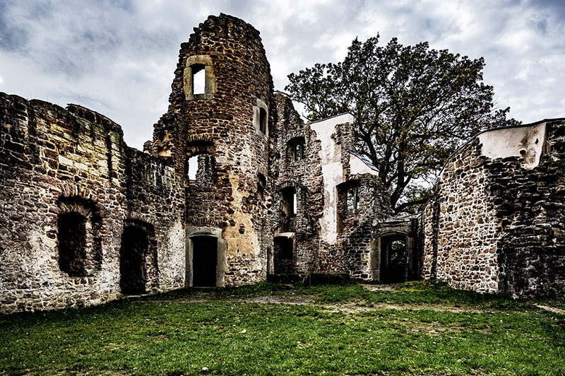 Burghof Schwarzenfels