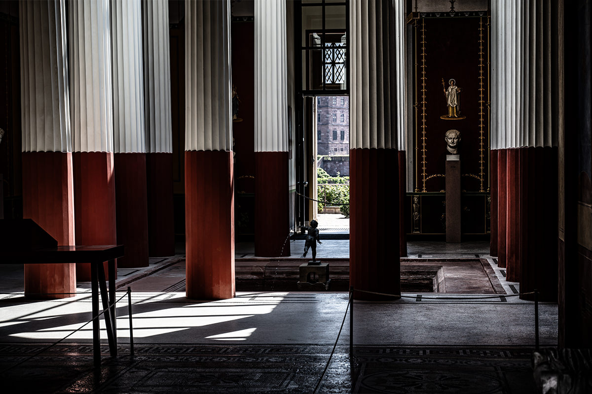 Säulenhalle im Pompejanum | © Bert Schwarz 2025
