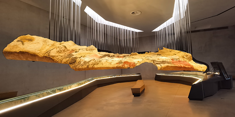 Lascaux IV ist eine 1:1- Replica ein Jahrtausende alten Höhlensystems mit Wandmalereien | © Bert Schwarz 2020