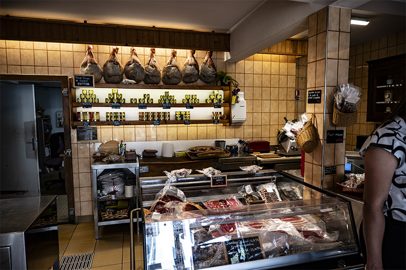 Frau, Blüte, Wald | © Bert Schwarz 2018